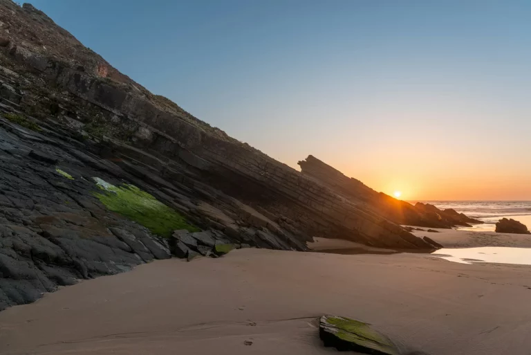 Coucher de soleil sur une plage